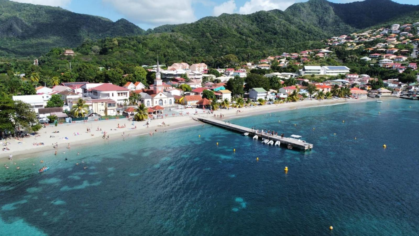 Bungalow "Doussin' Kreyol", Au Calme A 150M De La Plage Grande Anse Extérieur photo